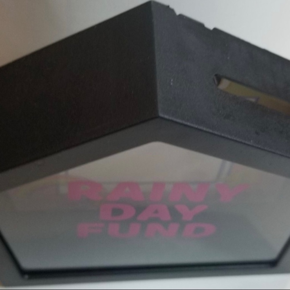 2pk Home Decor Piggy Banks - Picture 3 of 4